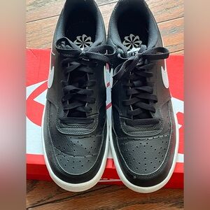 Nike Men's Court Vision Low Next Nature size 9.5